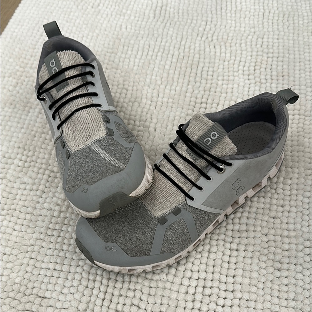 On Running Men's Gray Sneakers